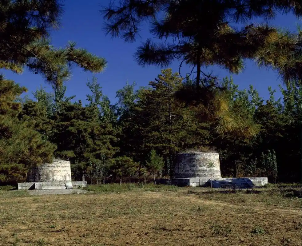 崇陵妃园寝-瑾妃,珍妃墓