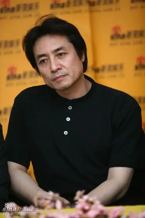 图文红楼梦主创缅怀晓旭贾芸扮演者吴晓冬