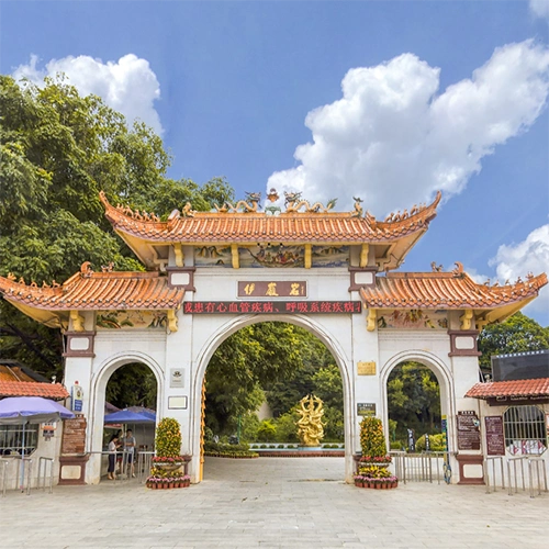 南宁伊岭岩风景区