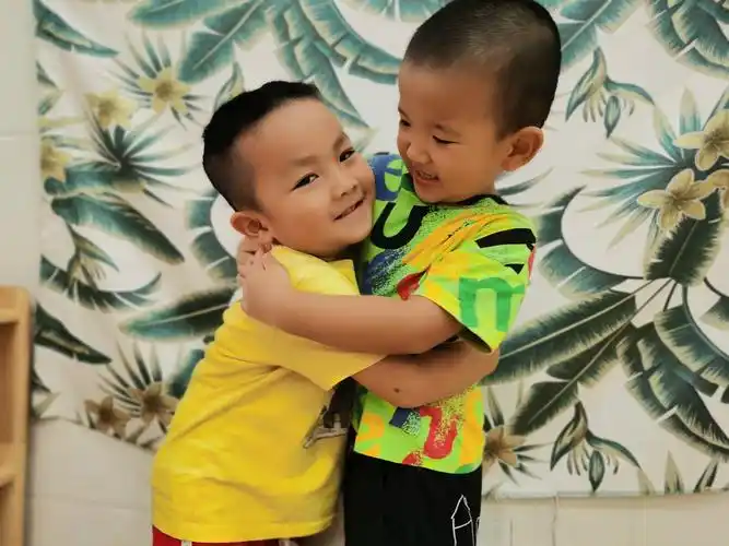 盛邦珑湖幼儿园小一班——黄禹泽小朋友个人成长记录