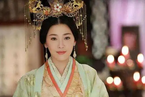 刘彻最爱的女人是谁?卫子夫专宠十五年,李夫人致死怀念