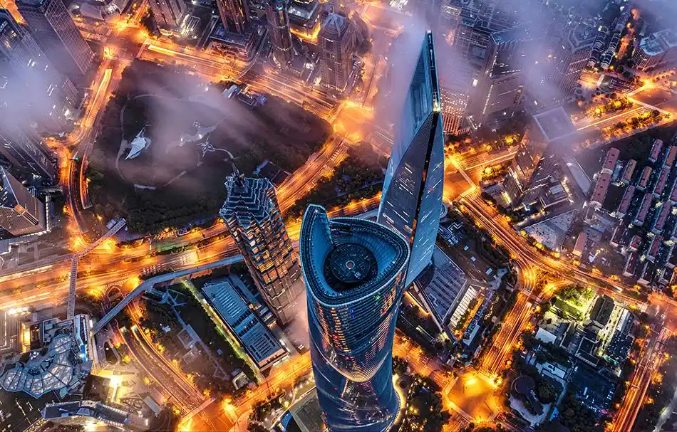 熣灿金融城,机位:陆家嘴金融中心(航拍)紫气东来,机位:上海外滩海湾