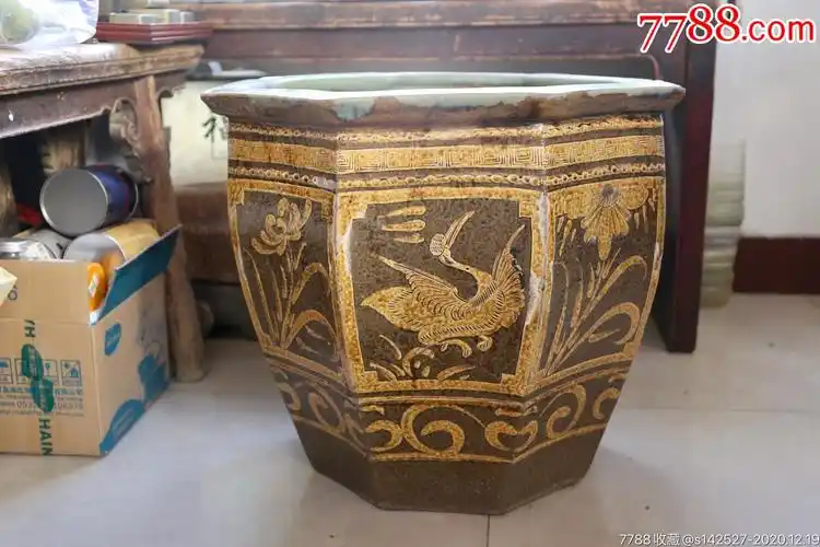 清末民国挂釉八角缸