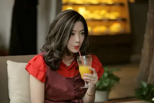 《一仆二主》热播 朱锐极致演绎腹黑拜金女