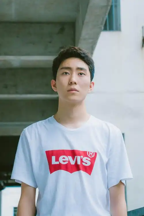 摄影丨男生人像写真作品