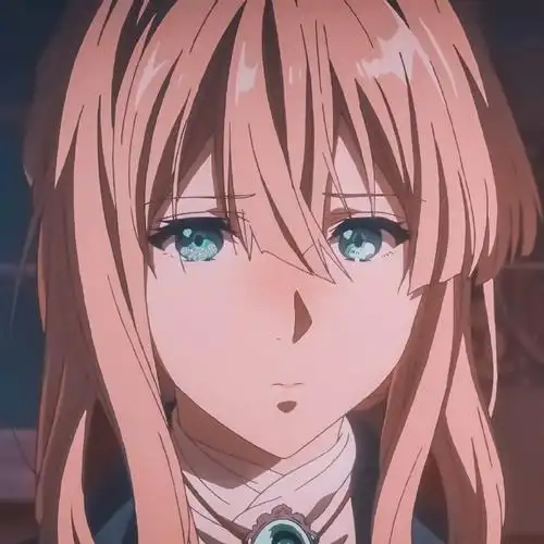 薇尔莉特蓝绿色瞳孔头像_紫罗兰永恒花园薇尔莉特忧郁眼神头像_三千