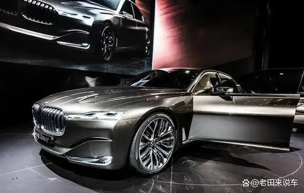 2023款宝马9系,新车比宾利飞驰亮眼,对开式车门