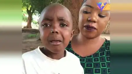 非洲儿子黑蛋说自己没有钱,中国爸爸竟这么做,非洲儿子拉着妈妈就跑了