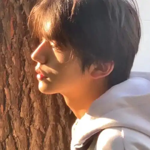 无水印##夏天##男生头像