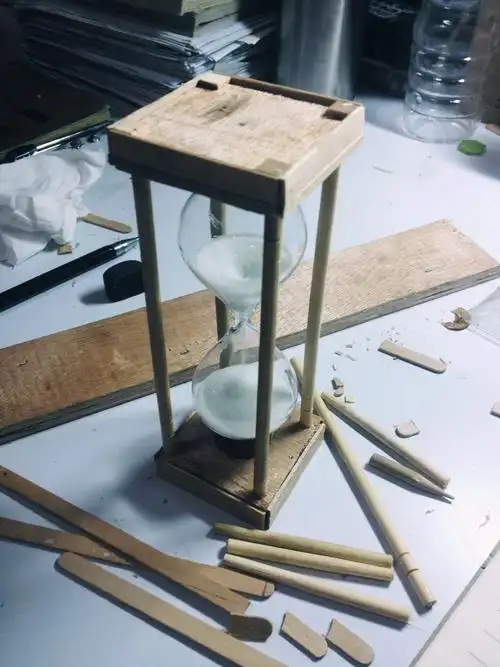 自己做了个沙漏!虽然核心是买的嘿嘿,我只做了架子.