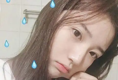 女生会随便把自己的照片发给男生看吗