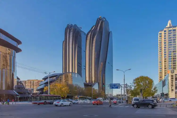 骏豪中央公园广场写字楼