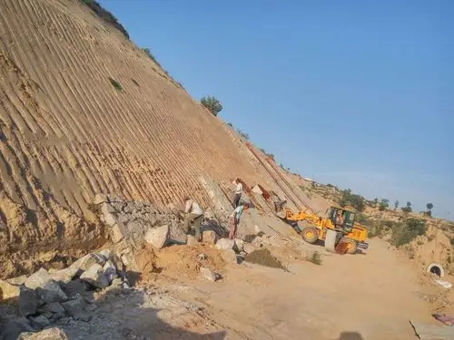 dk129 600至dk130 750段浆砌片石护墙砌筑