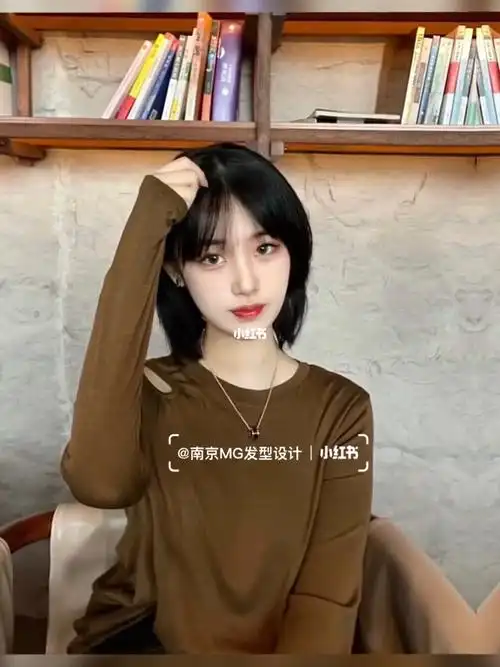 女生短发发型 南京剪短发 减龄短发 适合圆脸的短发 减龄发型 免打理