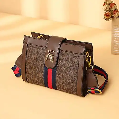 当前位置:>首页>惠券直播>京东商城>鞋包配饰>斜挎包女包2020新款时尚