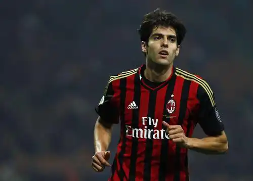 卡卡从新宠到领袖,你青春里一定有的那段米兰记忆!