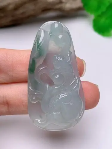 唯美飘花荷叶鱼翡翠吊坠