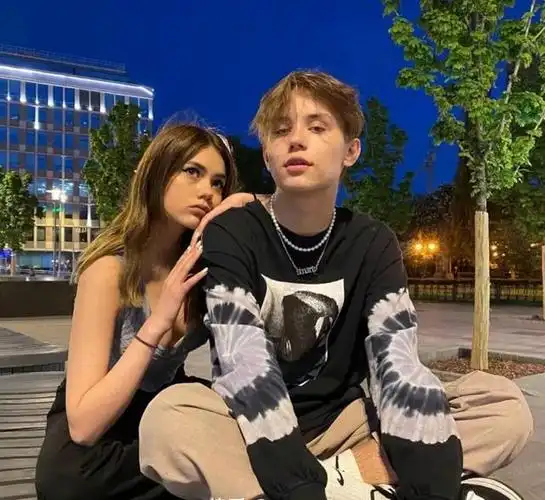 情侣截图欧美范冷酷酷炫欧美头像尺寸冷酷酷欧美情侣炫酷高级酷酷真人