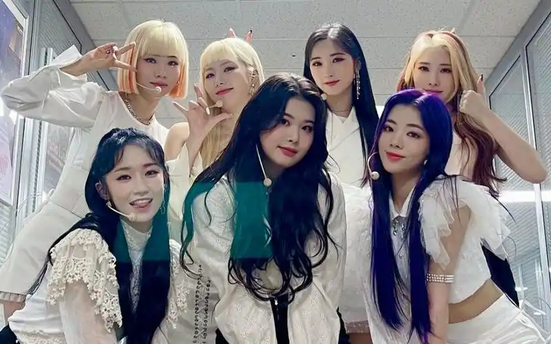 purplekiss出道曲ponzona210319打歌舞台