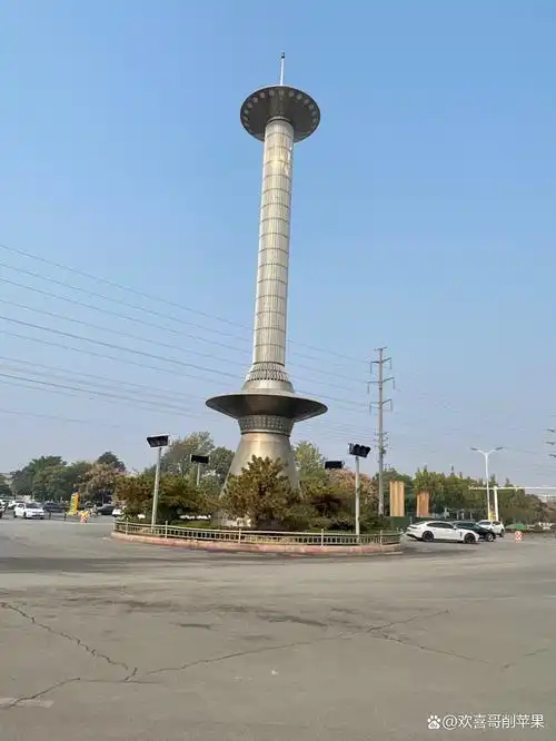 曹县这座县城是目前山东省内骑过的"县"里城市规划最好的,无论是环境