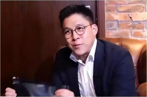 再看11年后的郭晶晶当初选择她嫁给大两岁的霍启刚有多正确