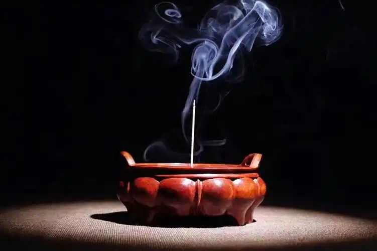 香炉之美,燃香之雅,生活不止一种模样