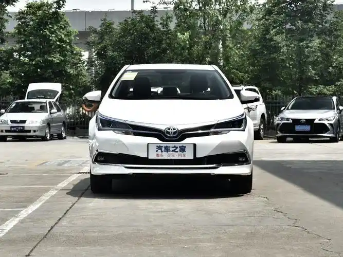 一汽丰田 卡罗拉双擎e  2020款 1.8l e-cvt舒适版
