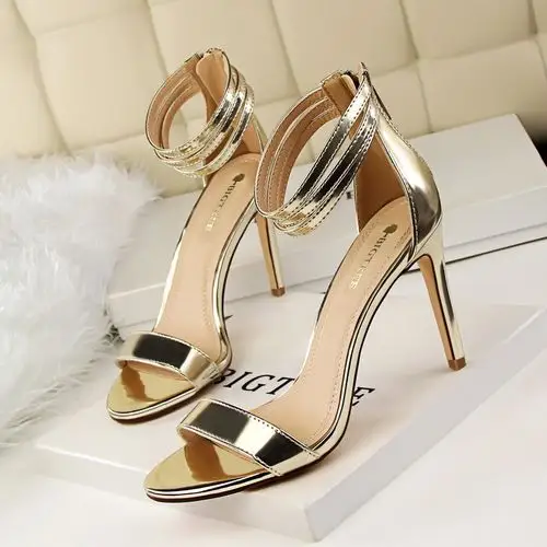 2017韩版夏新款凉鞋女高跟鞋细跟性感一字扣带露趾百搭职业女鞋