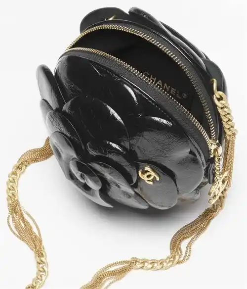 chanel 香奈儿包包2023秋冬系列7款「山茶花手袋」,每一款都是值得