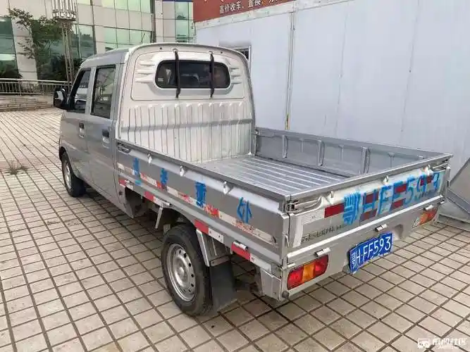 2016年5月五菱双排小货车1.