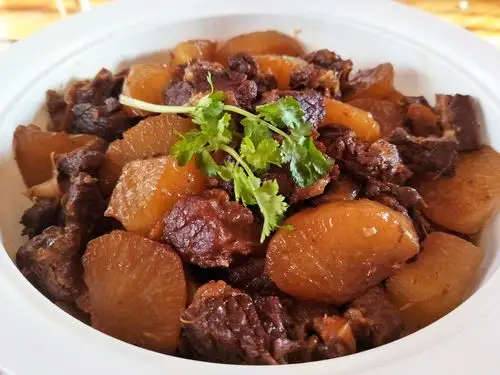 大招揭秘 5>:"牛腩炖萝卜",这样做最好吃!