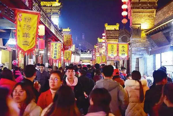 韩城古城美食街