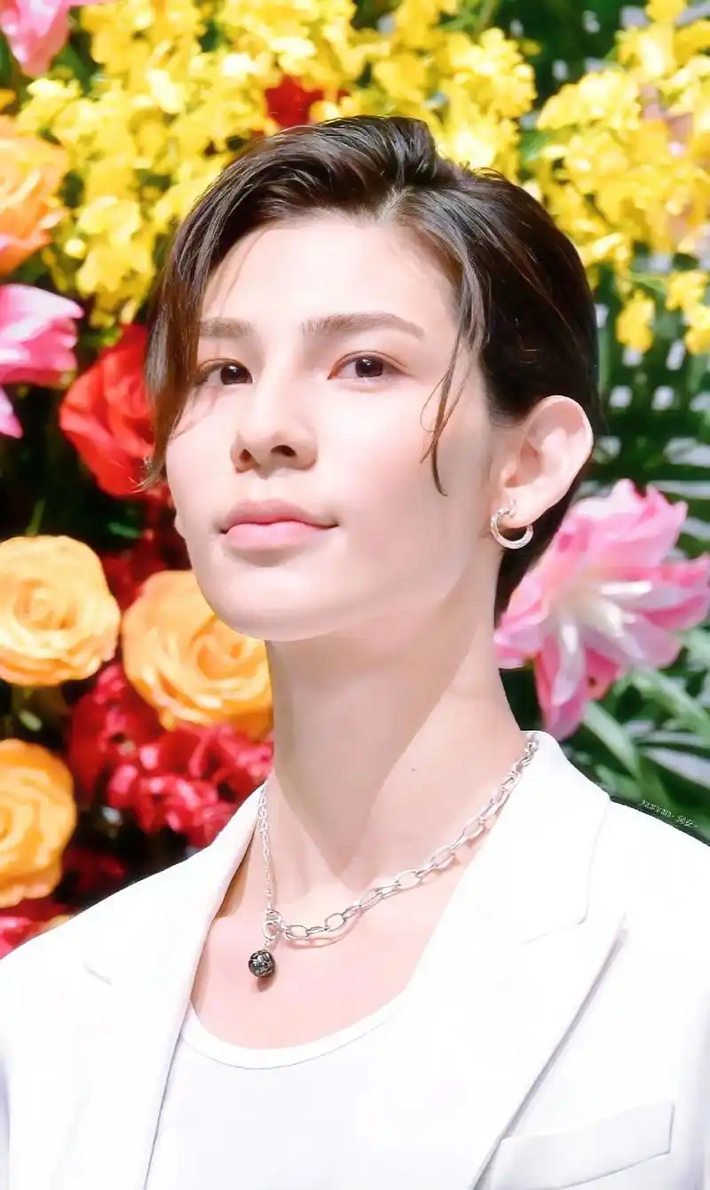 "是神的孩子下凡"#村上真都 #raul #村上真都raul - 抖音