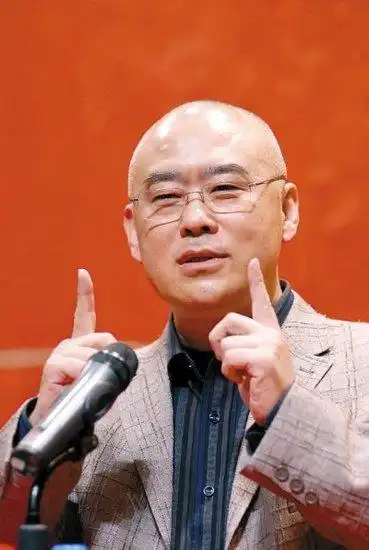 郑渊洁回应赵忠祥指责:君子和而不同