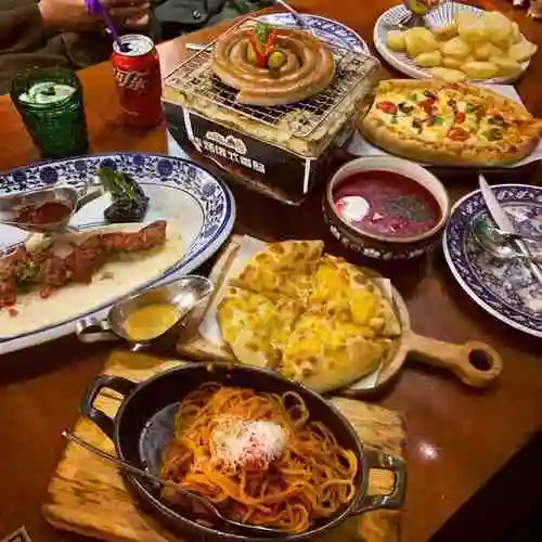 很不错啊,作为俄餐,要比哈尔滨便宜些,按照点评上的菜品点了几个菜,都