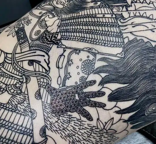 源赖光纹身图片_背部老传统纹身图案(2)_江苏省徐州市纹身店-山奈刺青