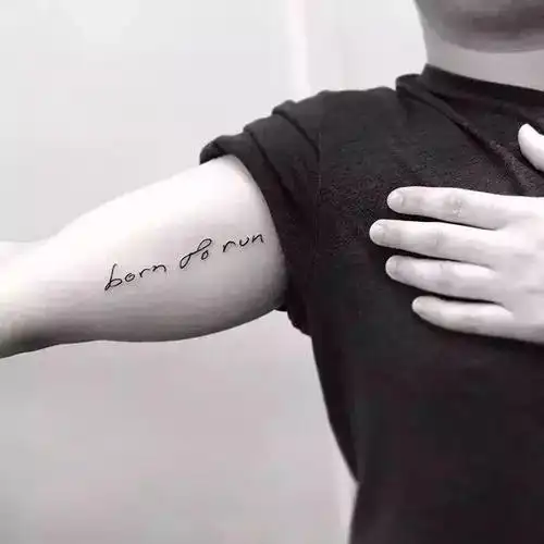 适合男生的极简纹身图案(20)