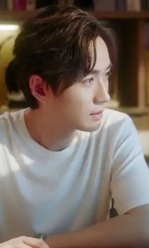 朱一龙可以做壁纸的照片可以分享一波吗?