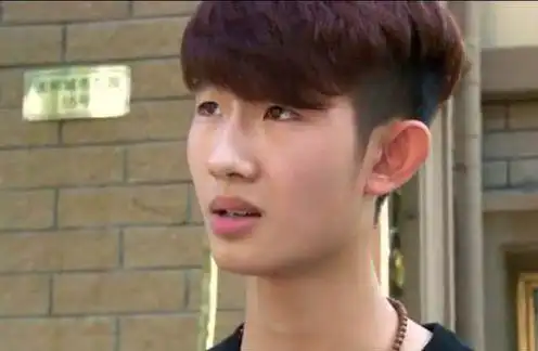 图崔浩然变形计为何绝处逢生却临阵变卦