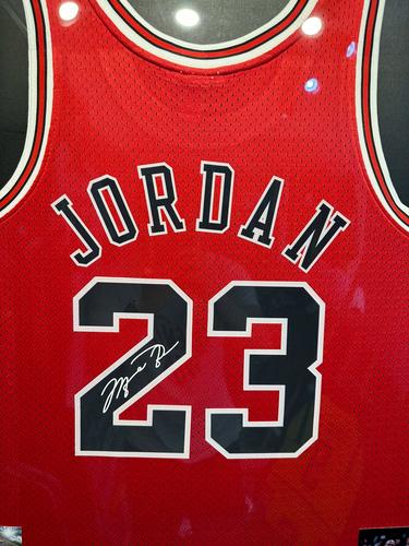 乔丹复刻签名球衣皮蓬罗德曼公牛队签名球衣装饰品摆件公牛篮球服