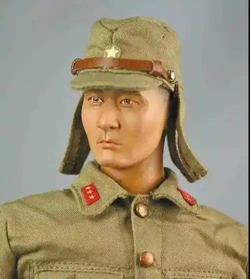 二战日本军帽 为什么设计两片盖住耳朵的布片?作用你可能没想到