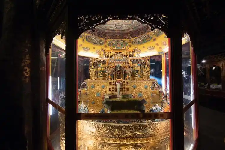 大昭寺主殿内黄金坛城