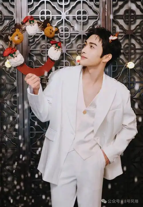 杨幂|张彬彬|李溪芮|高伟光|迪丽热巴_网易订阅