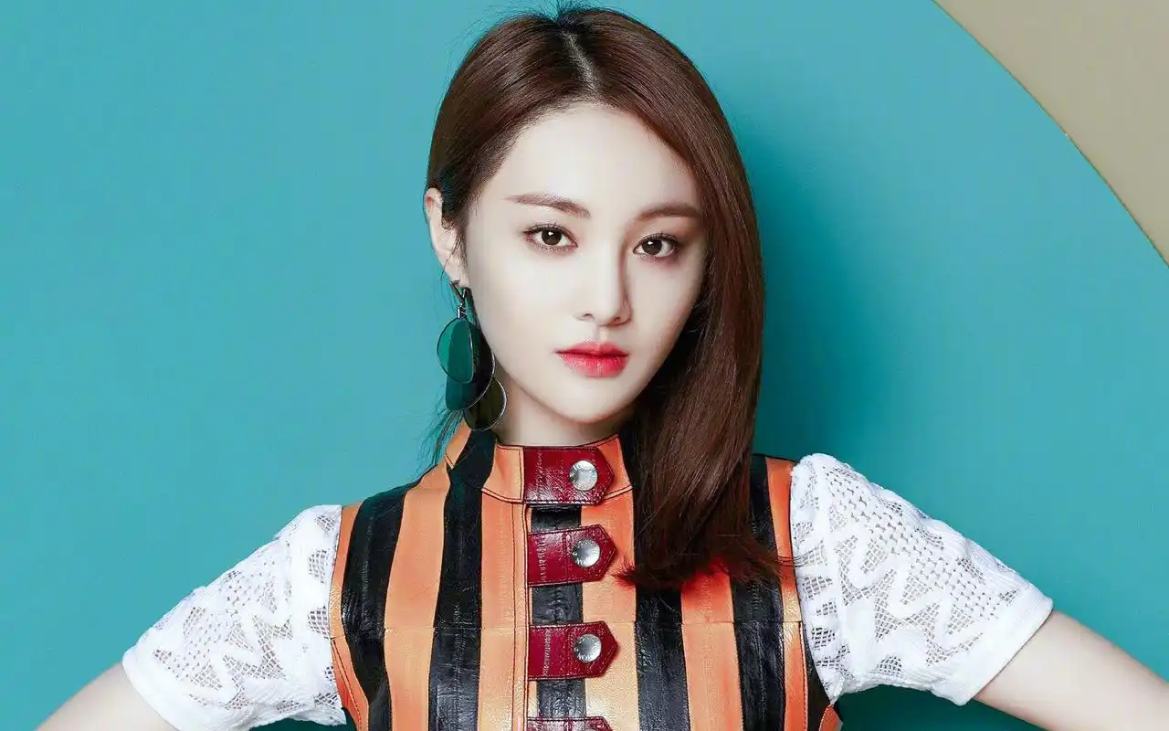 郑爽性感杂志大片写真高清桌面壁纸