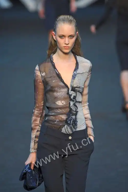 > 精品软文交稿