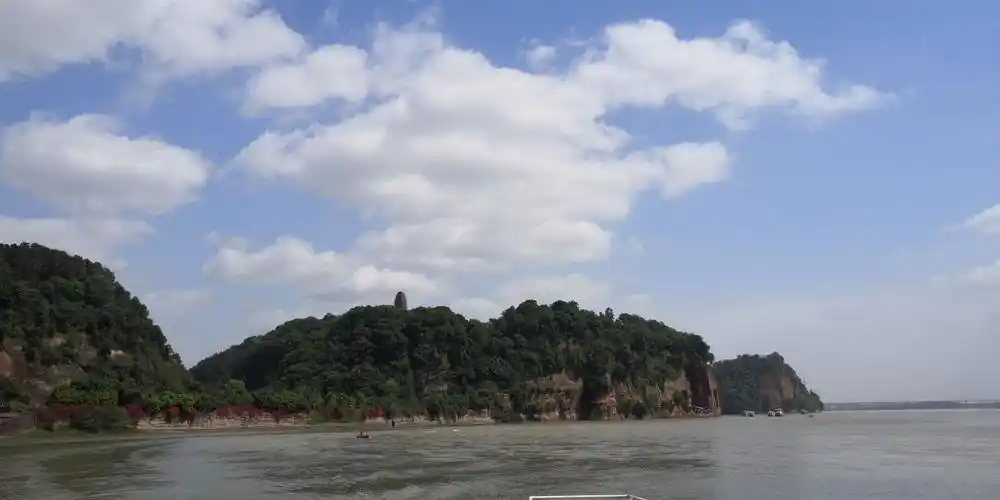 乐山巨型睡佛攻略,乐山巨型睡佛门票/游玩攻略/地址/图片/门票价格