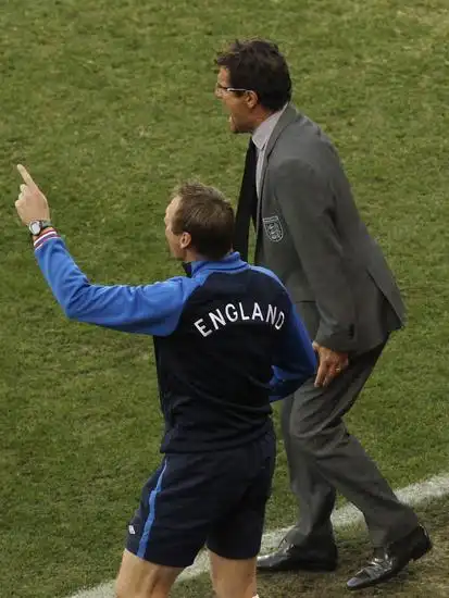 图文-[1/8决赛]德国4-1英格兰 卡佩罗怒吼_图片新闻_2010南非世界杯