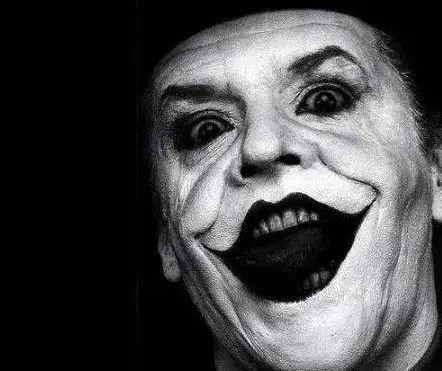 灵签占卜:第一眼你觉得哪个笑容是假笑?测你看人的眼光有多准!