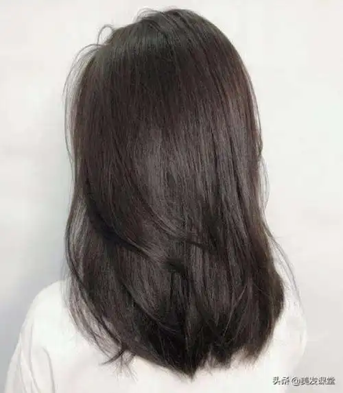 冷茶棕色头发冷茶褐色的头发怎么染出来