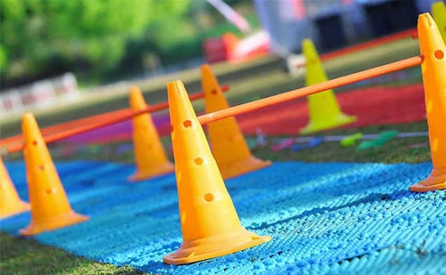 趣味运动会倒计时龟兔赛跑铁人三项指压板闯关带